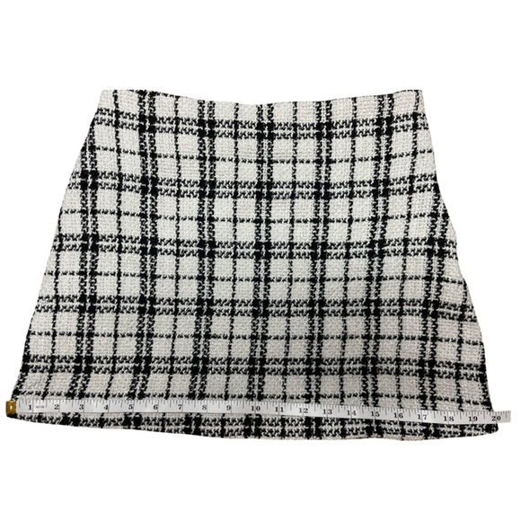 STORIA Black & White Houndstooth Plaid Mini Skirt Lined Side Zip - Size Small - Picture 7 of 10